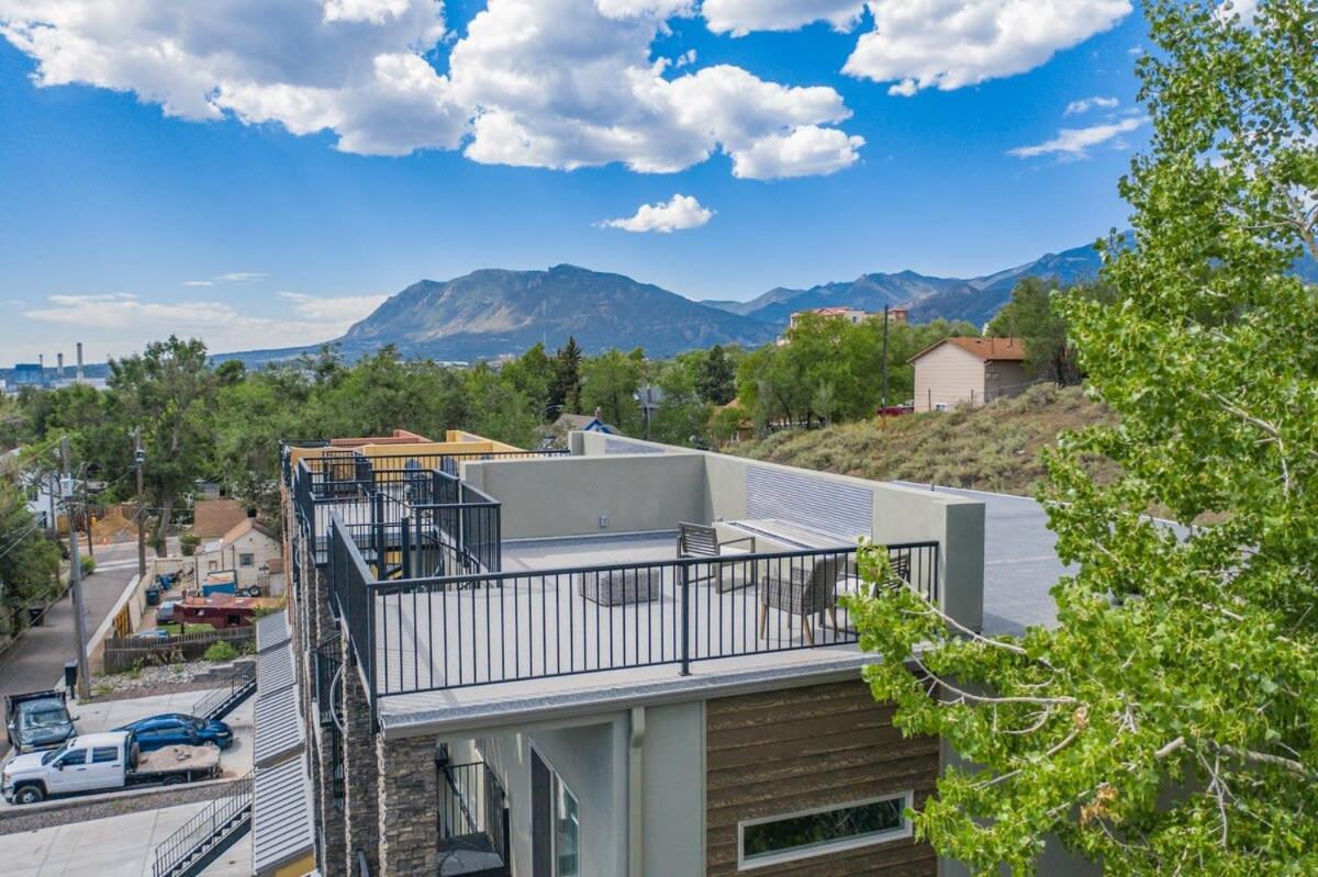 4Bd Home W Rooftop Patio Fire Pit & Mountain Views Colorado Springs Eksteriør billede