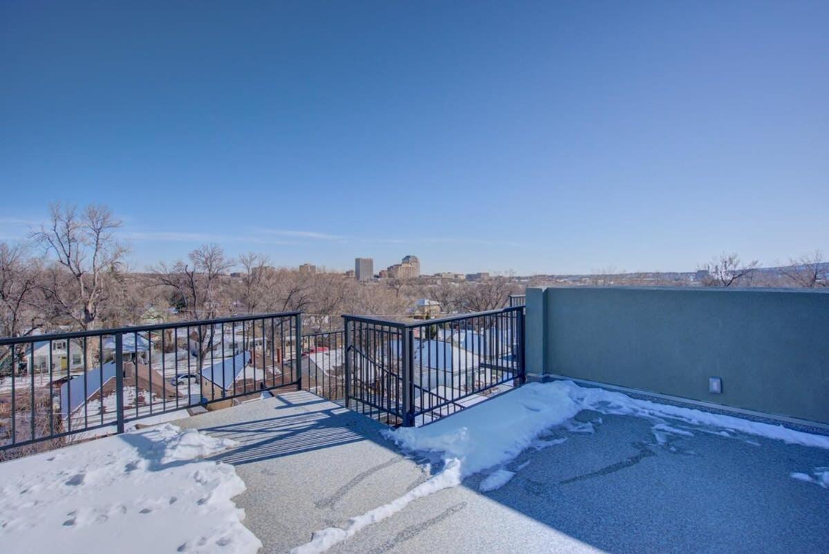 4Bd Home W Rooftop Patio Fire Pit & Mountain Views Colorado Springs Eksteriør billede